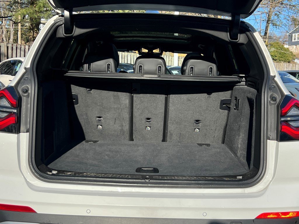 Used 2024 BMW X3 xDrive30i w/ Convenience Package w/ZPA image 13