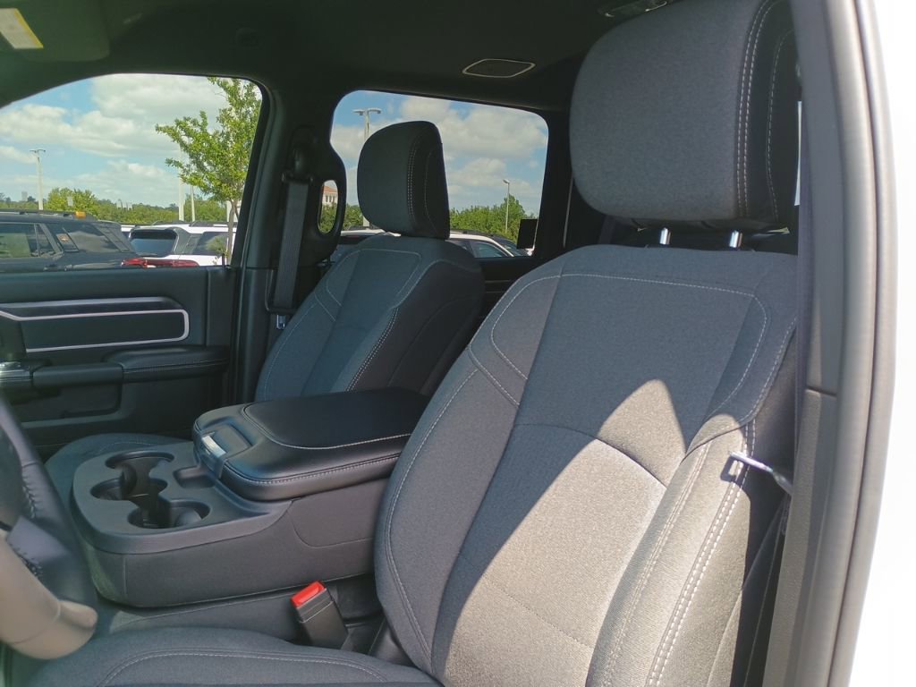 Used 2024 RAM 3500 Big Horn w/ Night Edition image 17