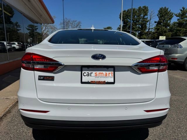 Used 2020 Ford Fusion SE FWD image 6