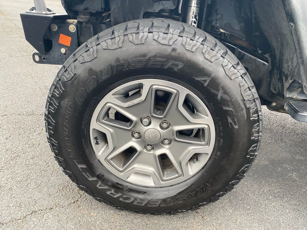 Used 2016 Jeep Wrangler Sport w/ Quick Order Package 24S AWD/4WD image 30