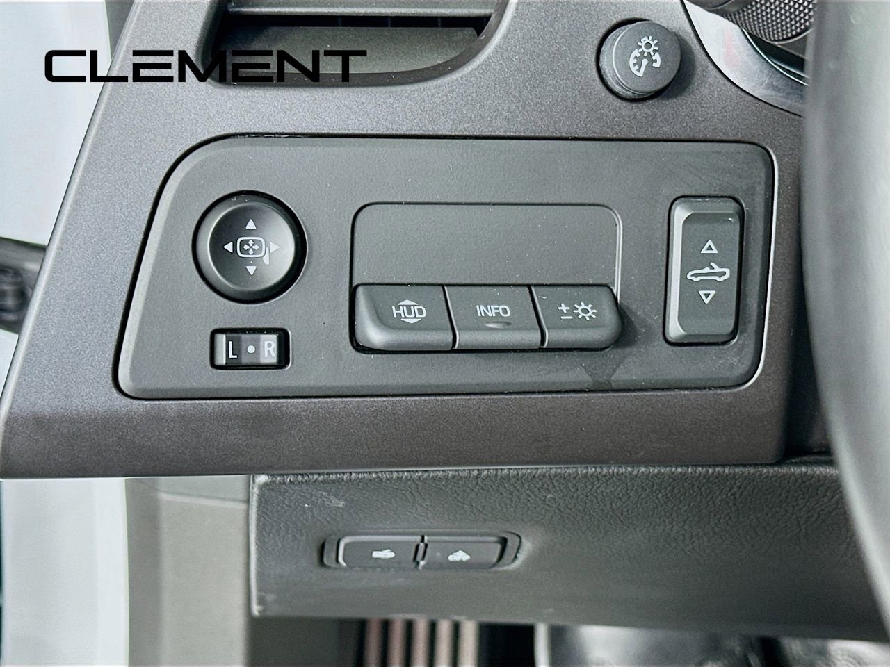 Used 2017 Chevrolet Corvette Z06 w/ Z07 Performance Package image 14