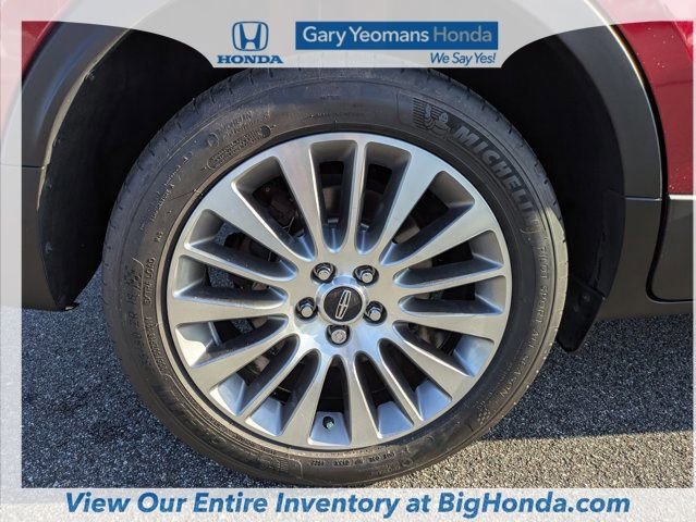 Used 2018 Lincoln MKC Reserve w/ Lincoln MKC Climate Package image 13