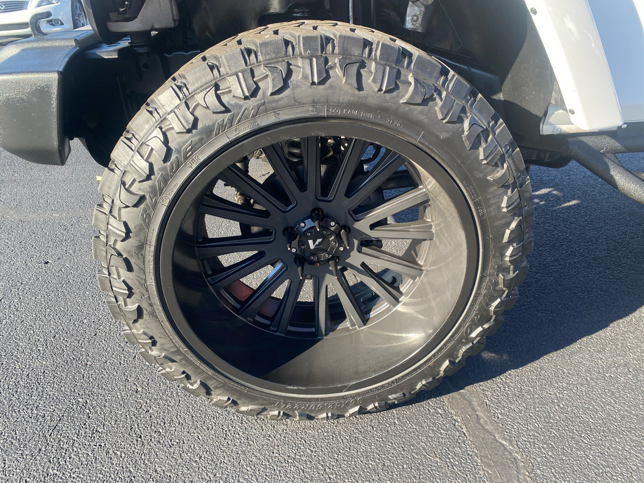 Used 2015 Jeep Wrangler Unlimited Sahara w/ Dual Top Group image 9