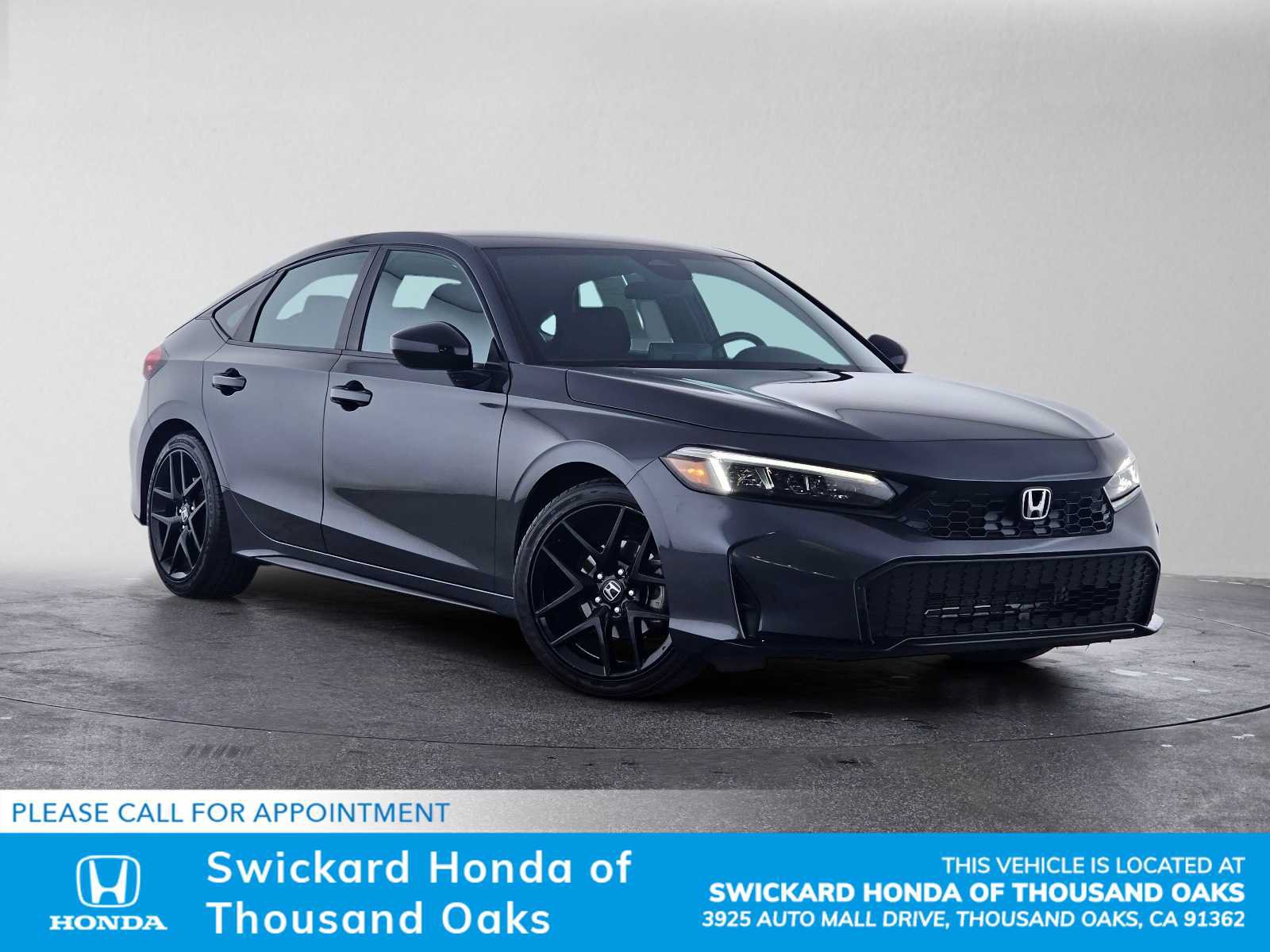Used 2025 Honda Civic Sport image 1