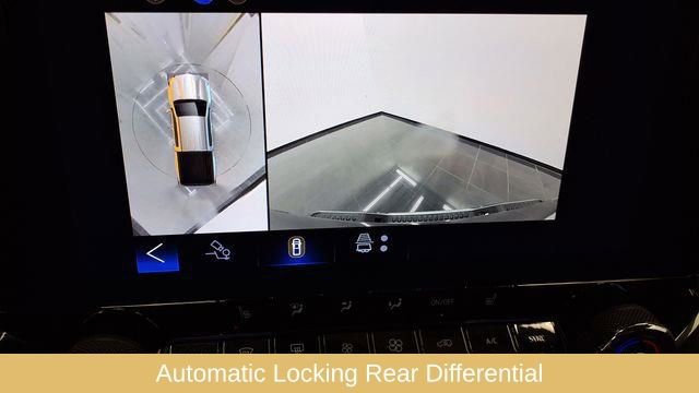 Used 2024 Chevrolet Colorado LT w/ LT Convenience Package III image 29