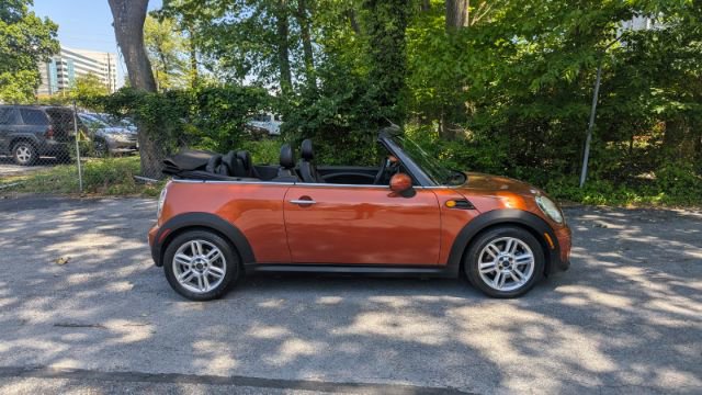 Used 2012 MINI Cooper Convertible FWD image 17