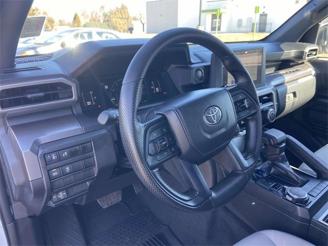Used 2025 Toyota Tacoma SR5 image 14