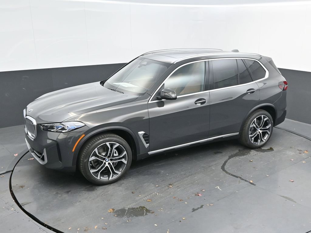 New 2026 BMW X5 sDrive40i w/ Parking Assistance Package RWD image 39