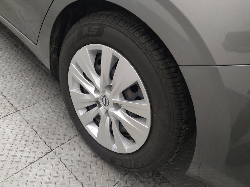 Used 2024 Nissan Sentra S FWD image 31