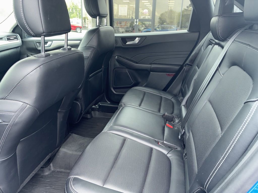 Used 2021 Ford Escape SEL w/ Technology Package AWD/4WD image 8