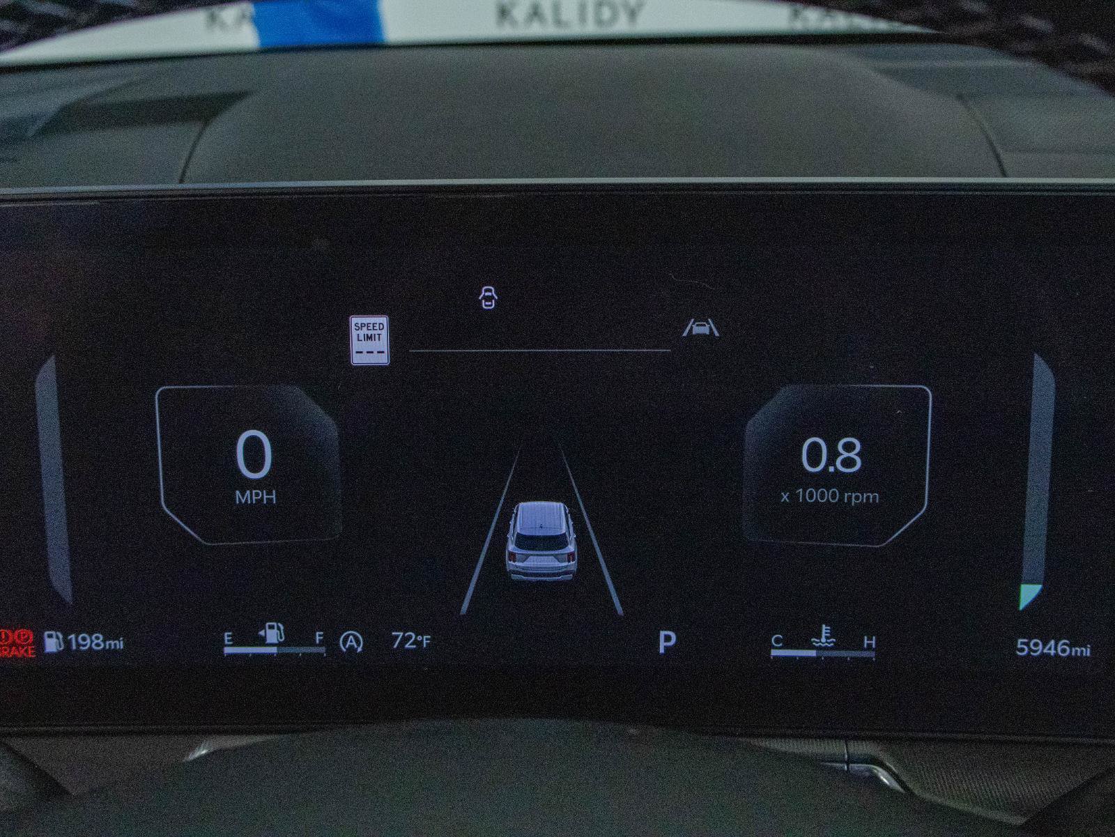 Used 2026 Kia Sorento SX FWD image 16
