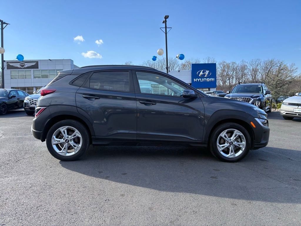 Used 2023 Hyundai Kona SEL AWD/4WD image 8