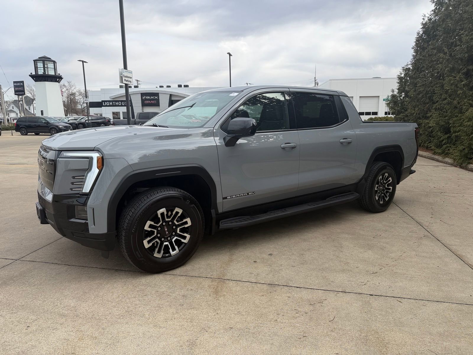 Used 2026 GMC Sierra EV Elevation image 7