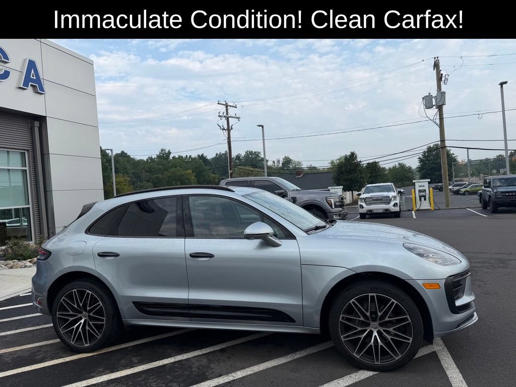 Used 2024 Porsche Macan AWD/4WD image 5