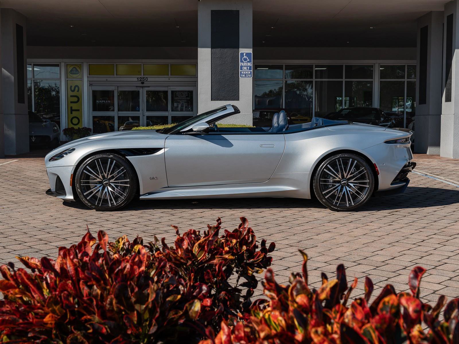Used 2020 Aston Martin DBS Superleggera Volante image 22