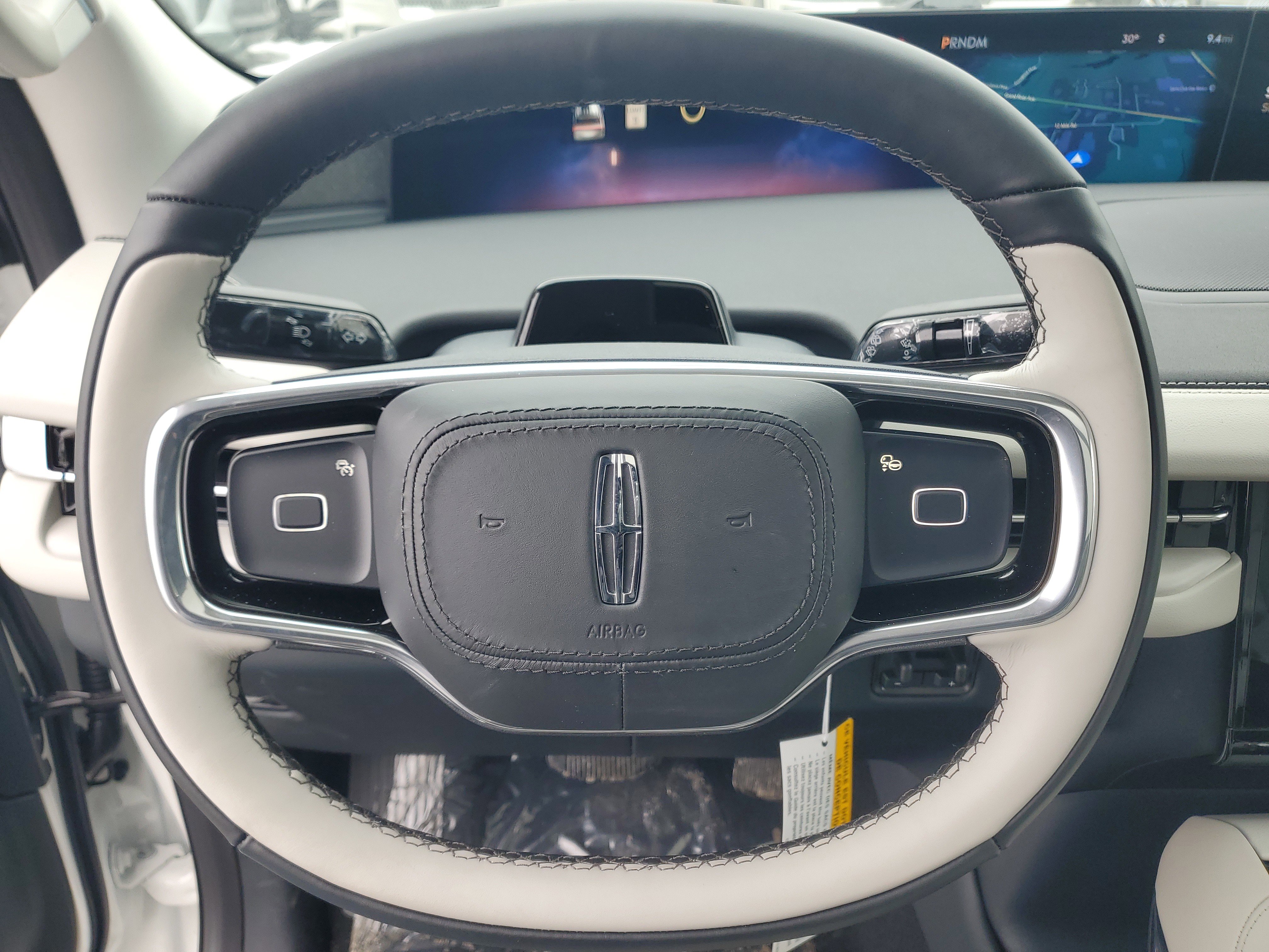 New 2026 Lincoln Navigator Reserve w/ Jet Appearance Package image 16