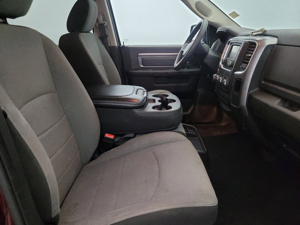 Used 2021 RAM 1500 Classic SLT image 21