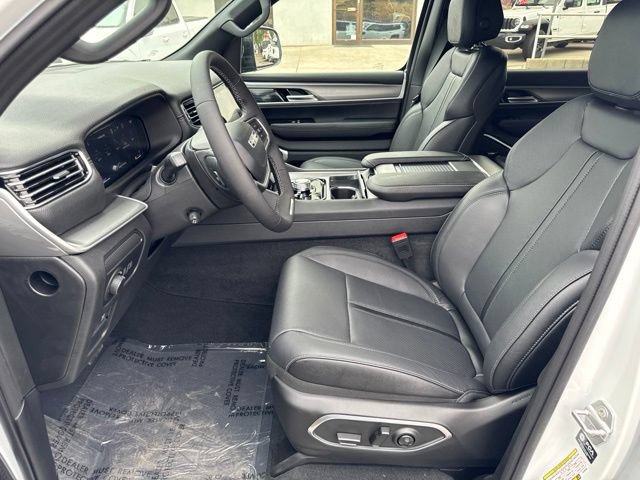 New 2026 Jeep Grand Wagoneer Limited AWD/4WD image 20
