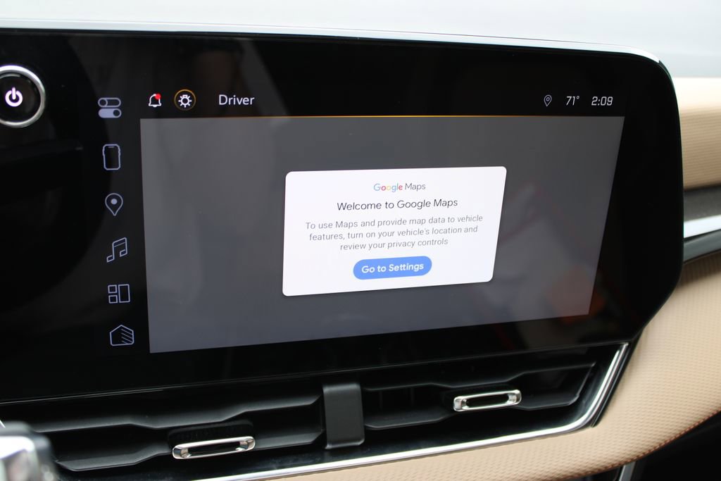 Used 2025 Chevrolet Equinox ACTIV w/ Safety and Technology Package image 51