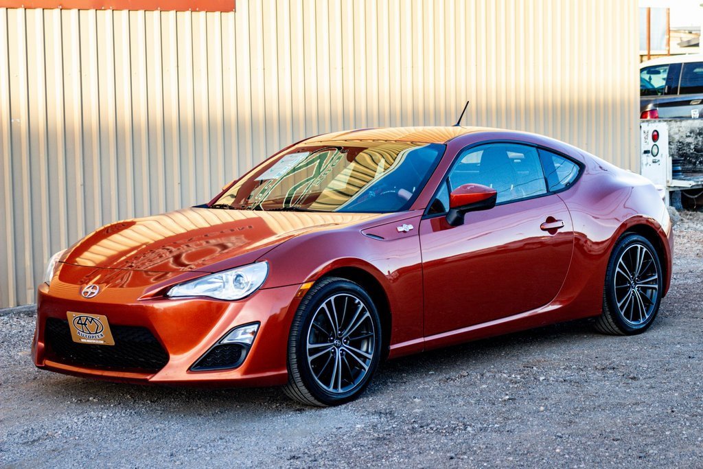 Used 2013 Scion FR-S image 8