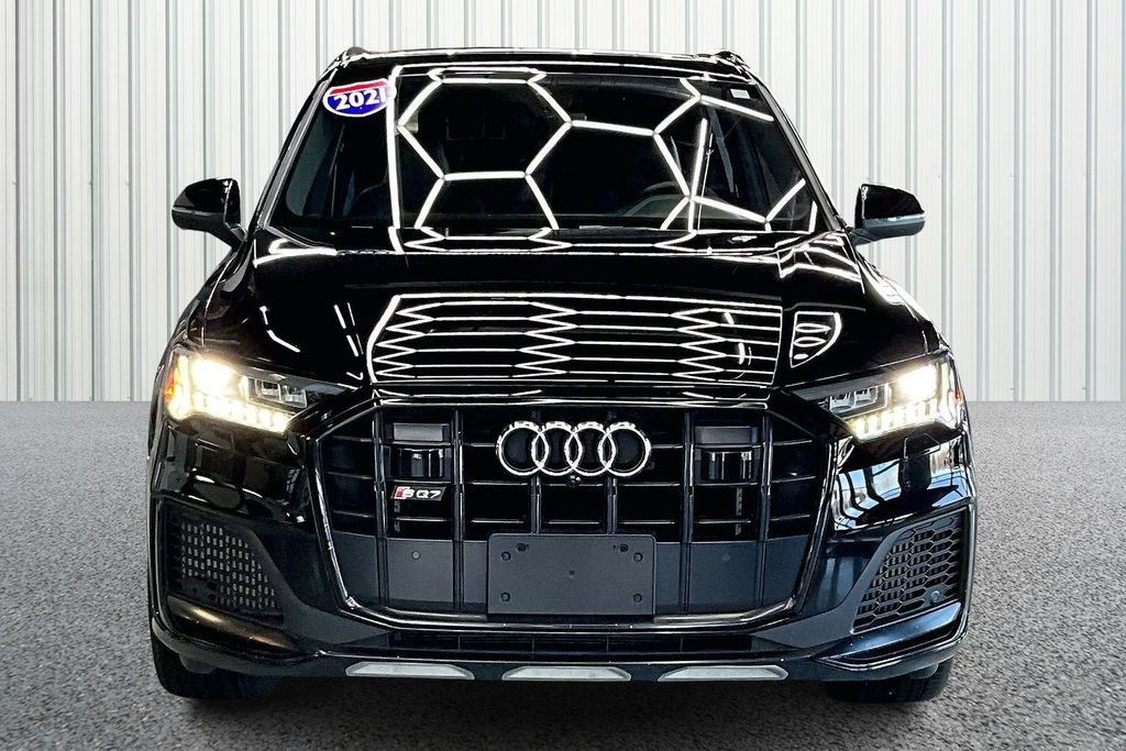 Used 2021 Audi SQ7 Premium Plus w/ Executive Package AWD/4WD image 2