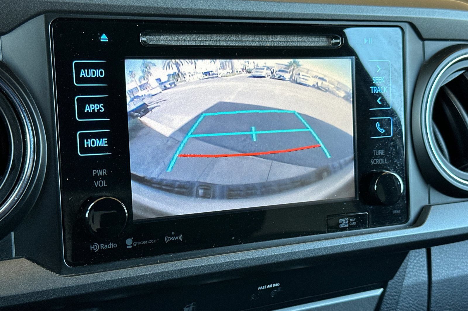 Used 2019 Toyota Tacoma TRD Sport w/ Exterior Package RWD image 18