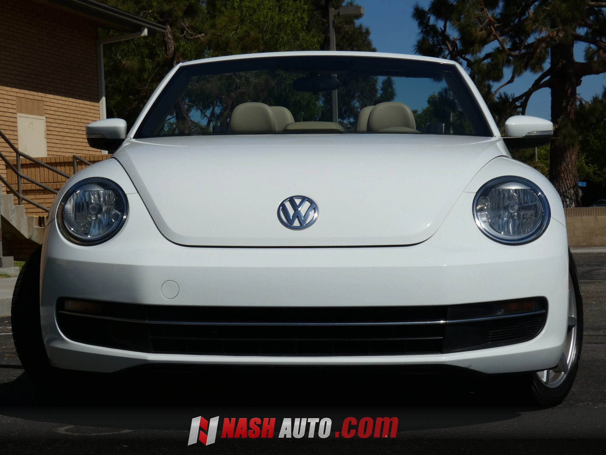 Used 2014 Volkswagen Beetle TDI FWD image 18