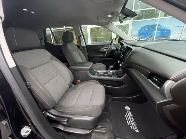 Certified 2020 Chevrolet Traverse LS w/ LPO, Blackout Package FWD image 27