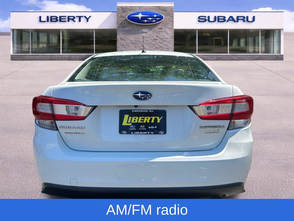 Used 2017 Subaru Impreza 2.0i AWD/4WD image 2