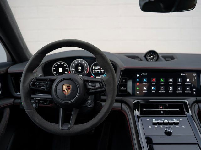 Certified 2025 Porsche Panamera GTS AWD/4WD image 22