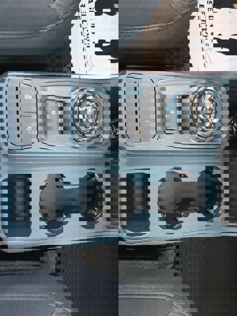 New 2025 Ford Maverick XLT w/ XLT Luxury Package image 16