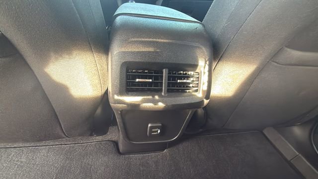 Used 2021 Chevrolet Equinox LT image 25