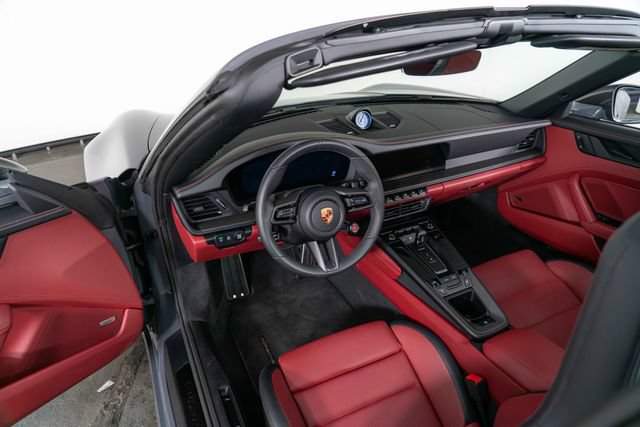 Used 2025 Porsche 911 Targa 4 GTS AWD/4WD image 16