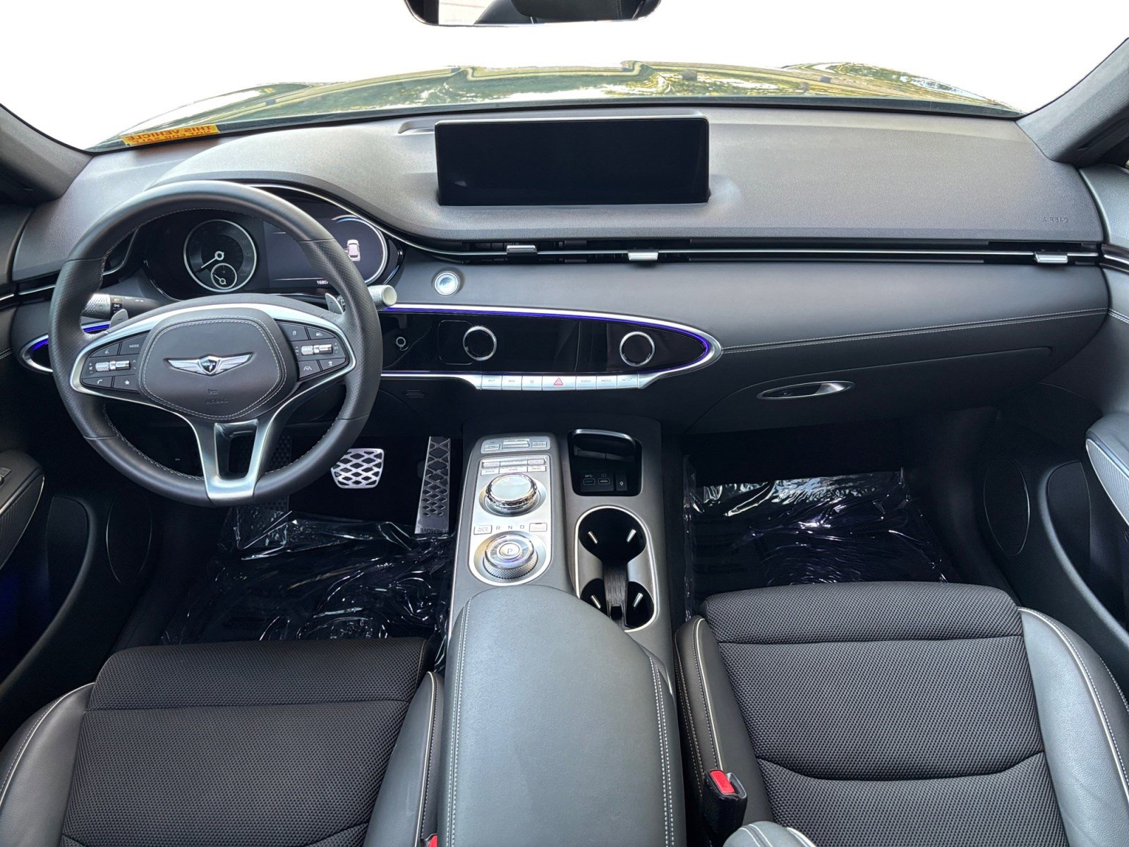 Used 2024 Genesis GV70 3.5T Sport image 10