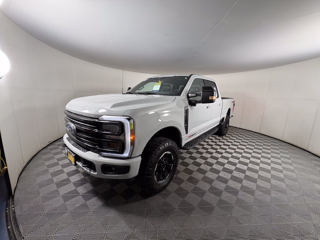 Certified 2025 Ford F350 Platinum w/ Tremor Off-Road Package