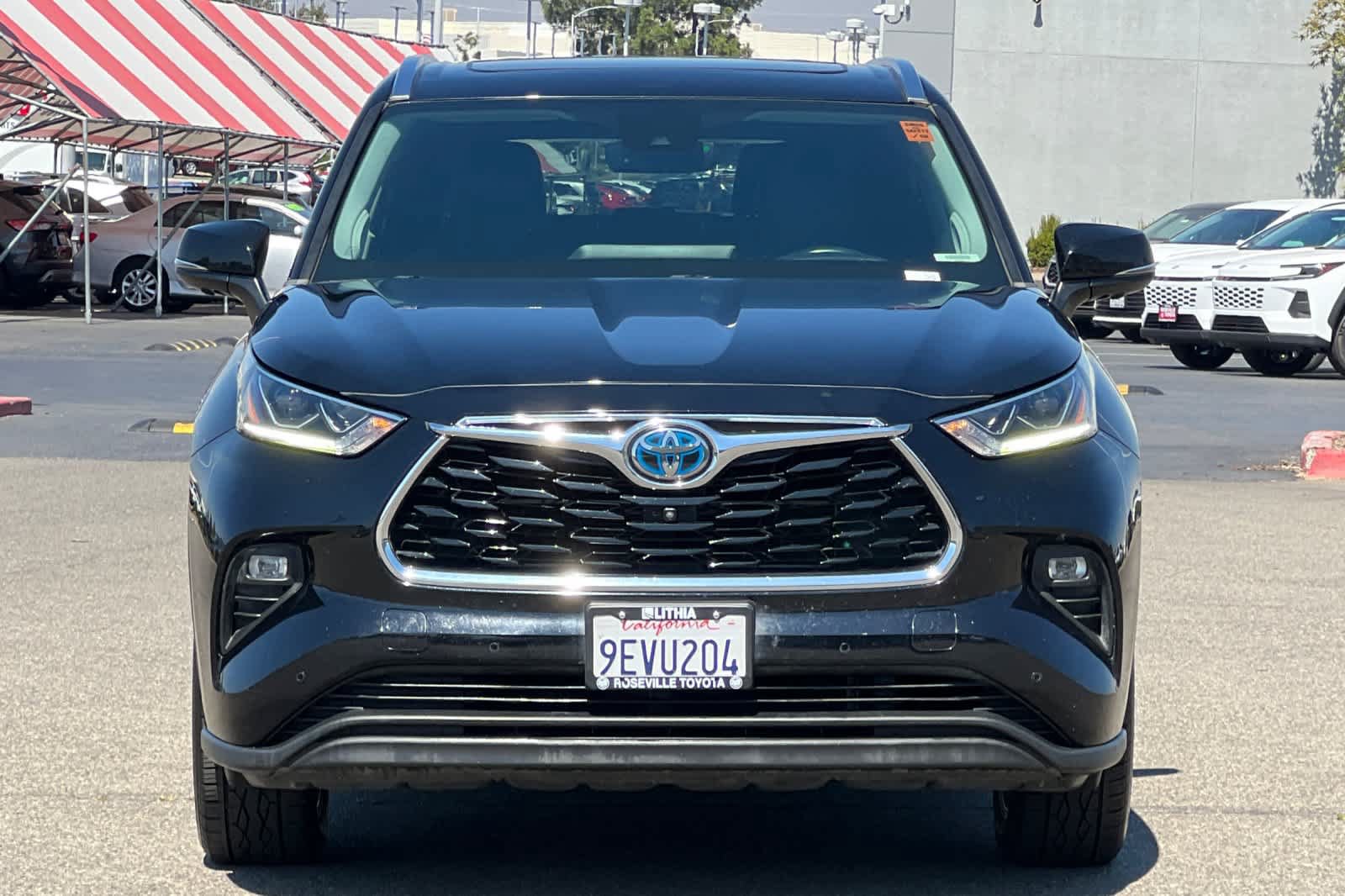 Used 2023 Toyota Highlander Limited AWD/4WD image 10