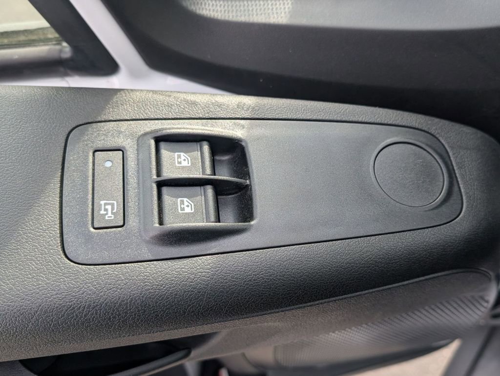 Used 2024 RAM ProMaster 2500 image 20