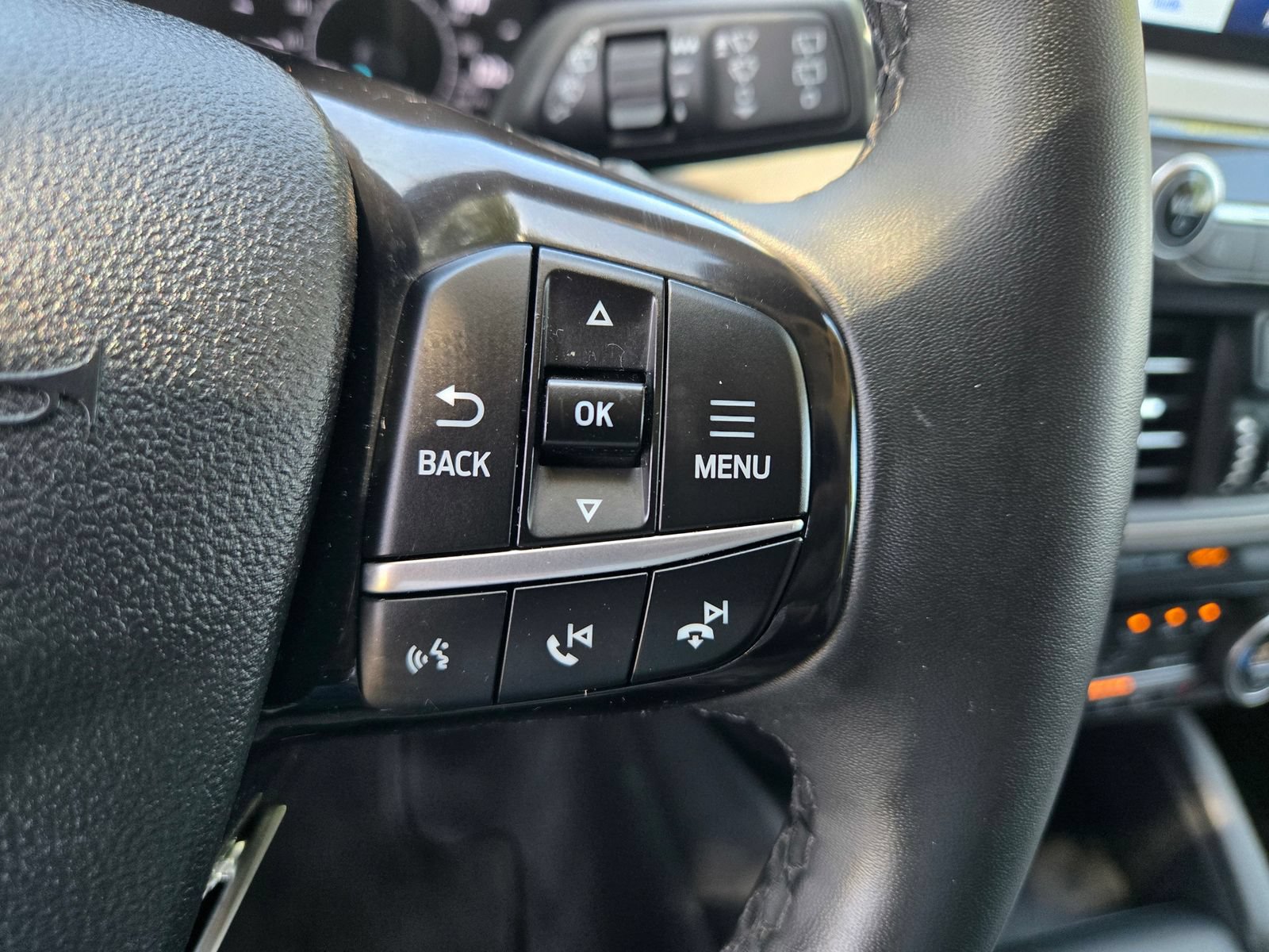 Used 2021 Ford Escape SE w/ Convenience Package AWD/4WD image 13