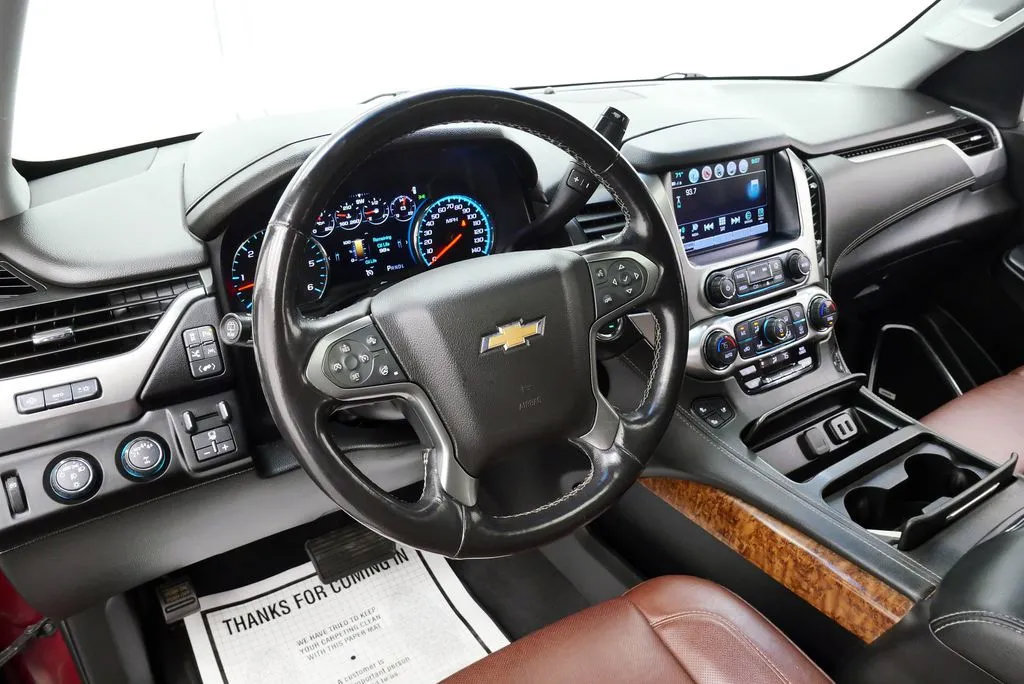 Used 2020 Chevrolet Tahoe Premier w/ Premier Plus Edition AWD/4WD image 11