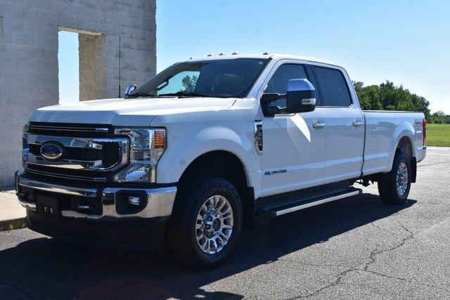 Used 2022 Ford F350 XLT w/ XLT Premium Package AWD/4WD image 12
