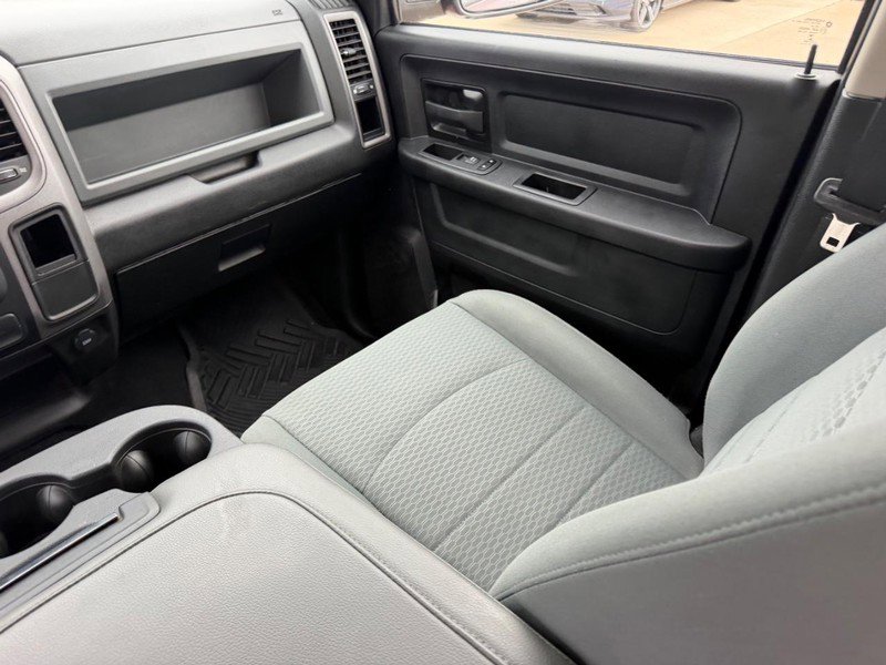Used 2020 RAM 1500 Tradesman w/ Chrome Plus Package AWD/4WD image 16