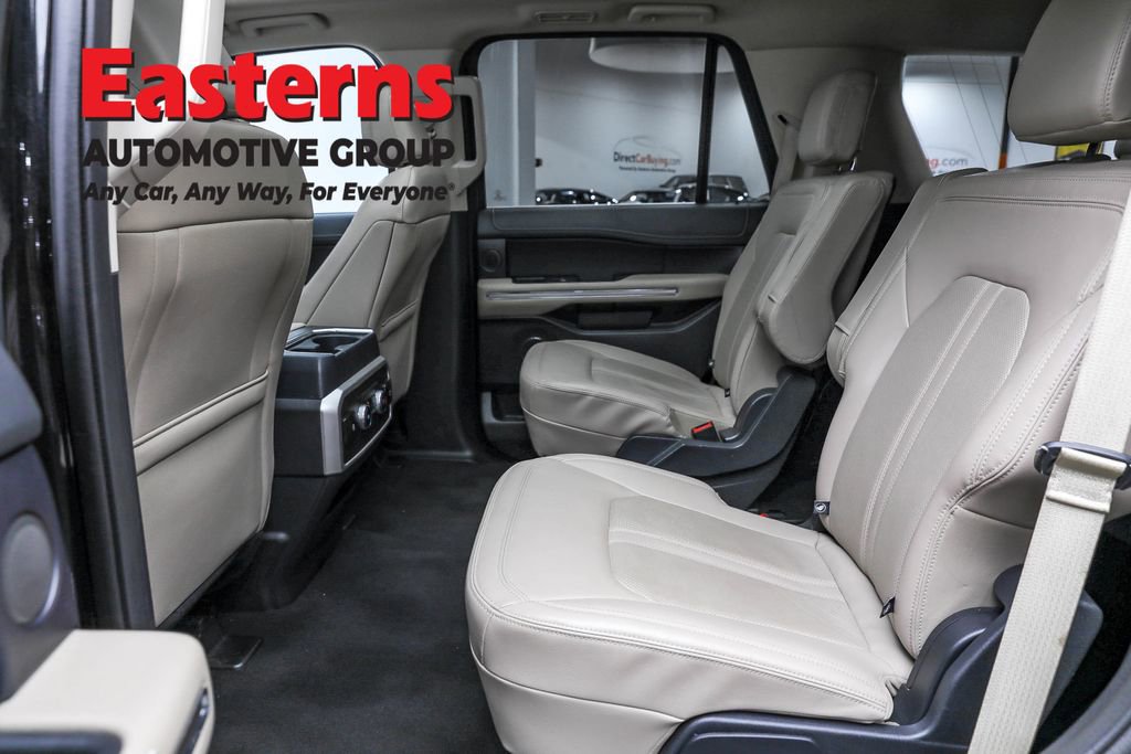 Used 2023 Ford Expedition Limited image 23