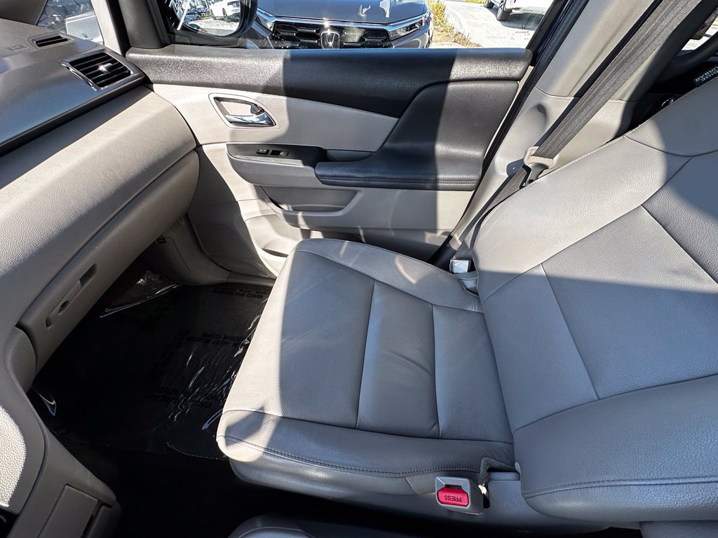 Used 2016 Honda Odyssey EX-L image 31