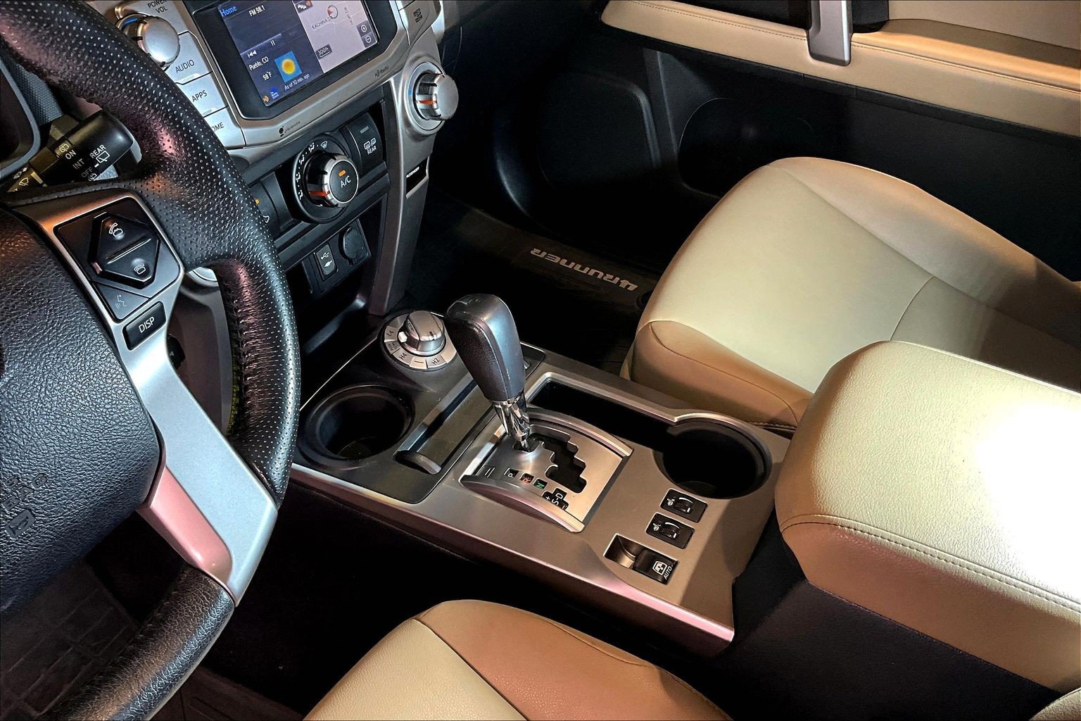 Used 2015 Toyota 4Runner SR5 Premium AWD/4WD image 18