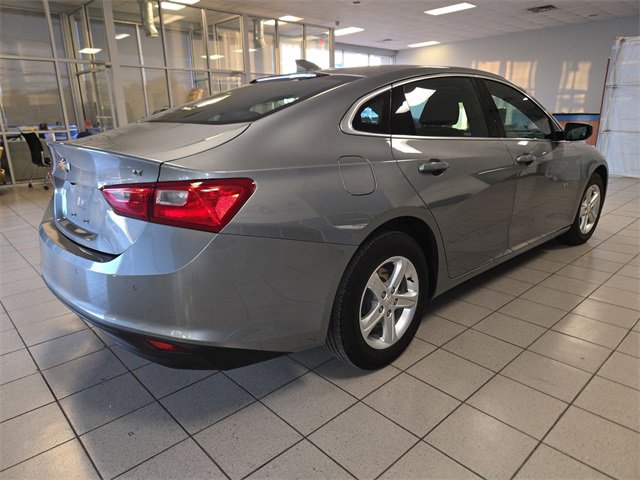 Used 2024 Chevrolet Malibu LT image 8