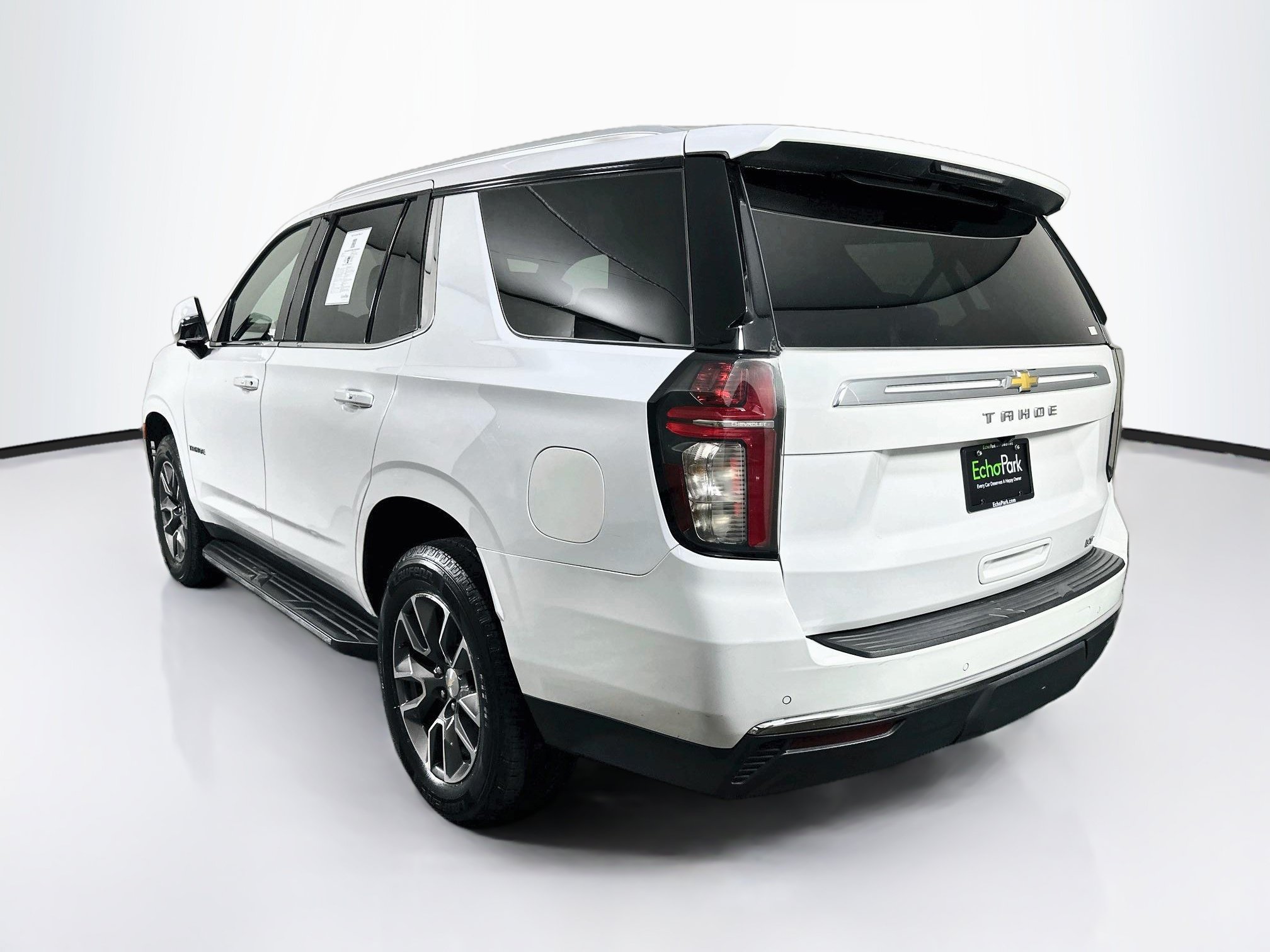 Used 2023 Chevrolet Tahoe LT w/ Luxury Package RWD image 5