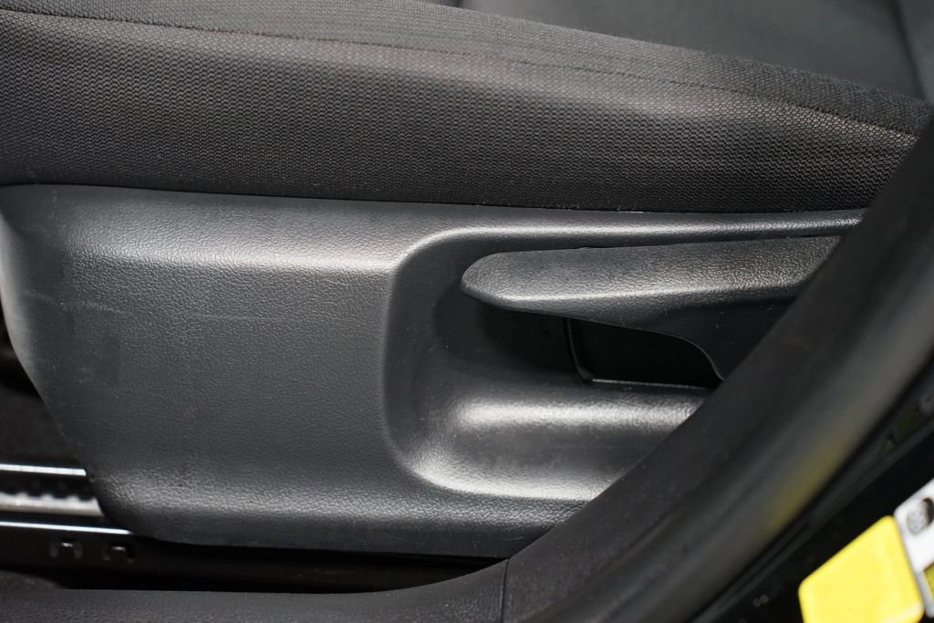 Certified 2024 Toyota Corolla LE image 30