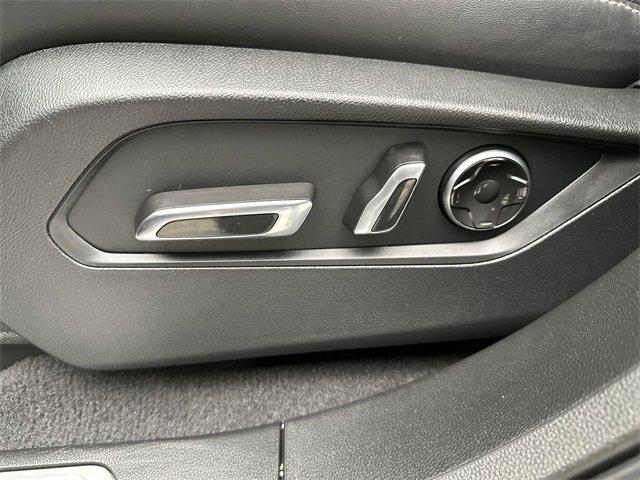 Used 2020 Acura RDX w/ Technology Package image 12