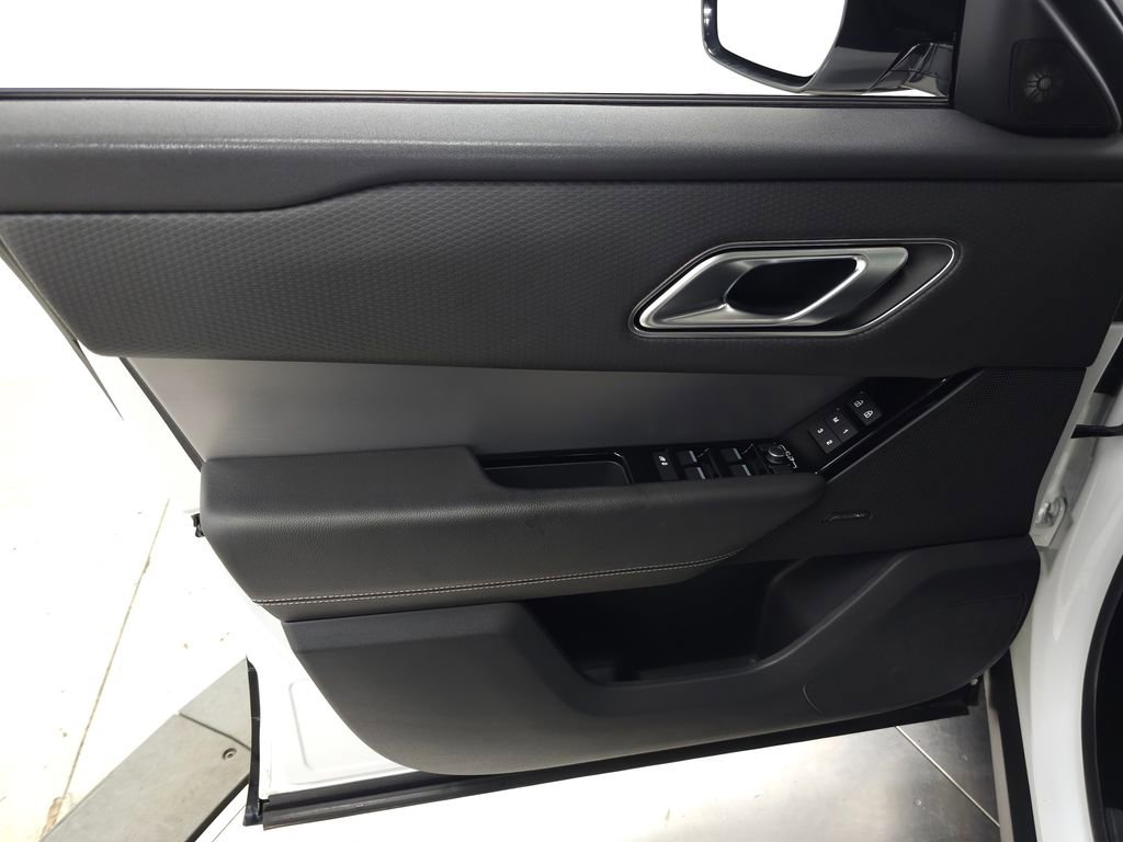 Certified 2021 Land Rover Range Rover Velar R-Dynamic S AWD/4WD image 14