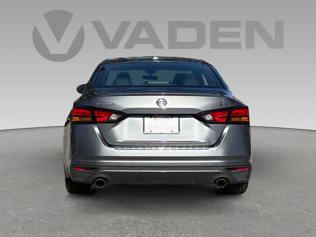 Used 2022 Nissan Altima 2.5 SR image 17